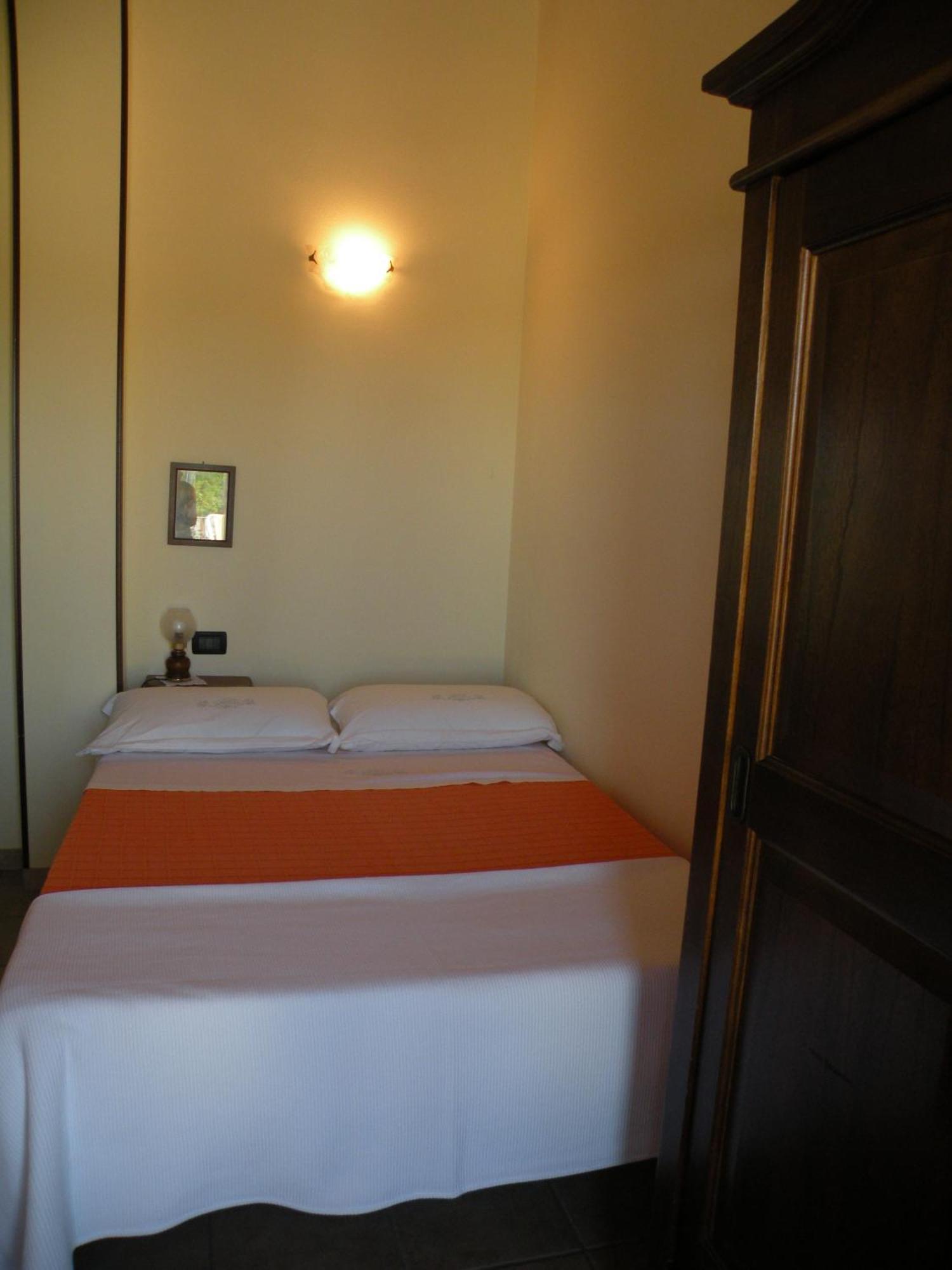 B&B Da Levi Piana Del Sole Rivalta Bormida Стая снимка